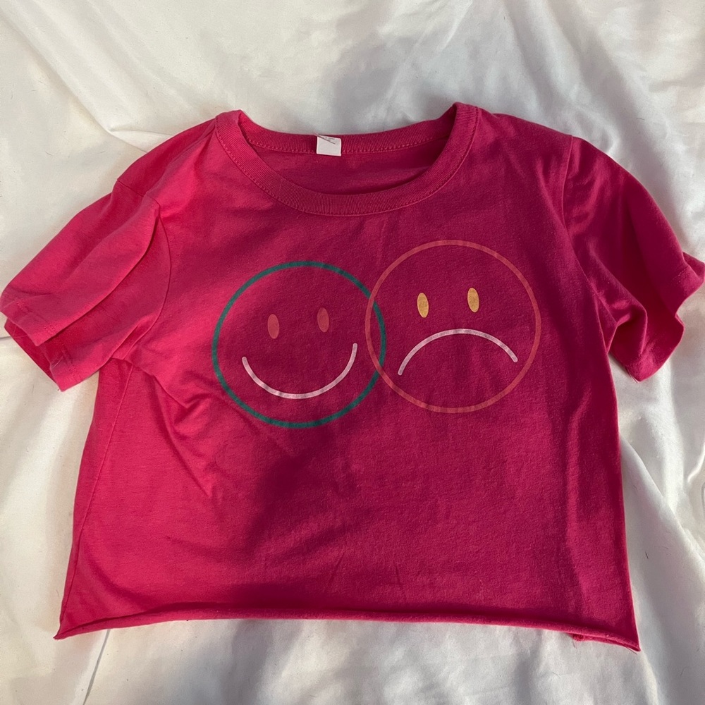 Hot Pink Smiley Crop